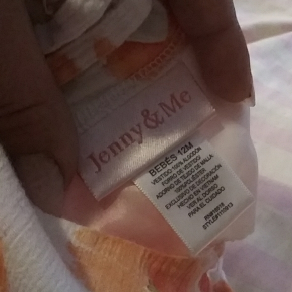 Infant dress - Picture 3 of 4